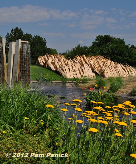 Visit to Denver Botanic Gardens: Sun-drenched perennial borders