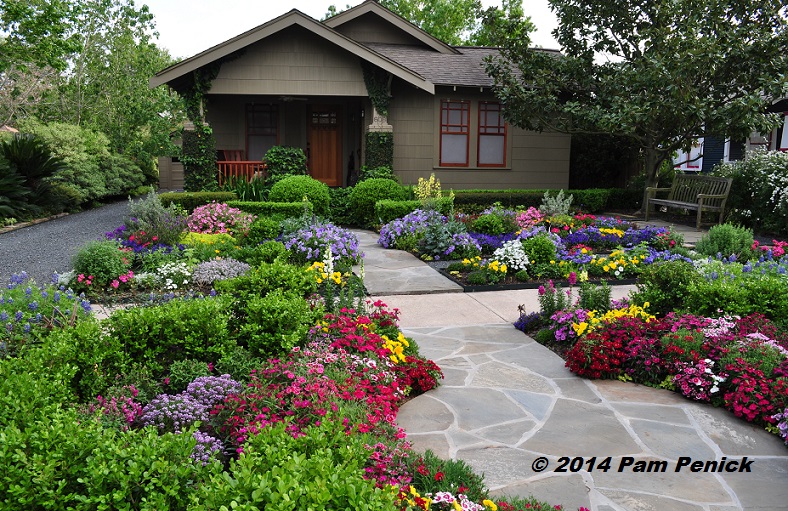 Drive By Gardens No Lawn Flower Garden At Houston Heights