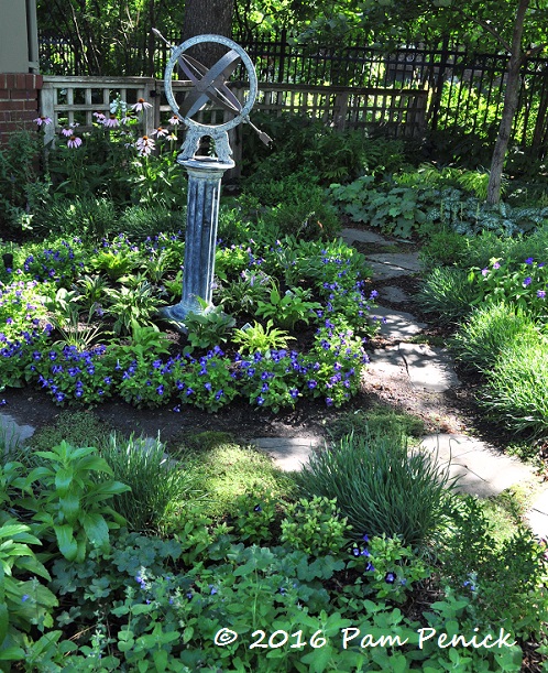 Blundering Gardener: Former columnist Marge Hols is still showing us how to  garden – Twin Cities