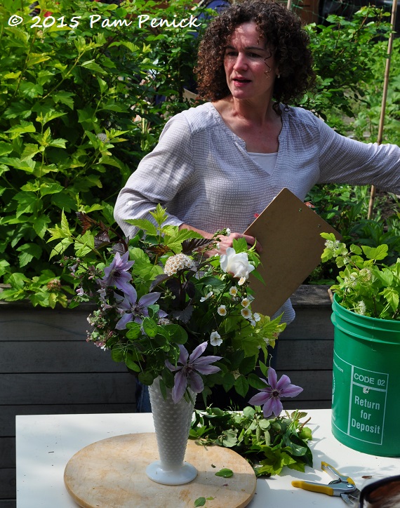 Floral design demo with urban farmer Sarah Nixon: Toronto Garden Bloggers Fling