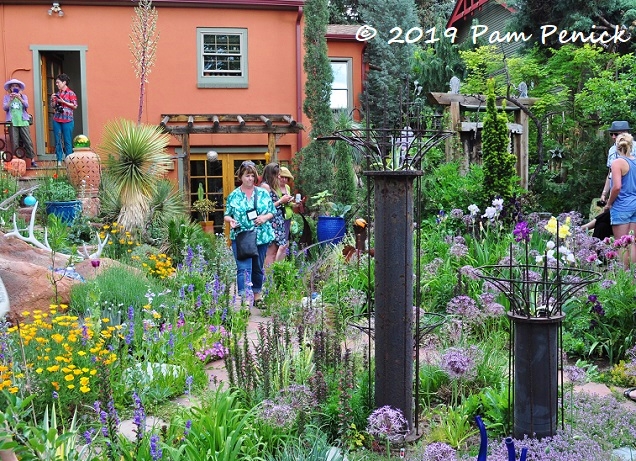 An exuberant, upcycled, scrap-art garden: Denver Garden Bloggers Fling